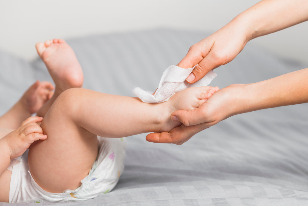 Why and How to Use Baby Wipes | A Complete Guide